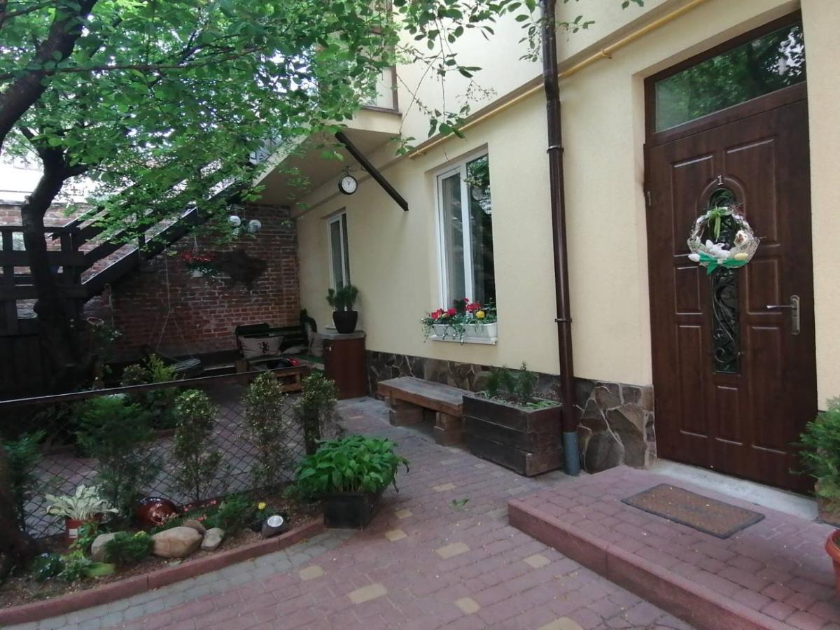 Апартаменты Старого Львова Lviv Bagian luar foto
